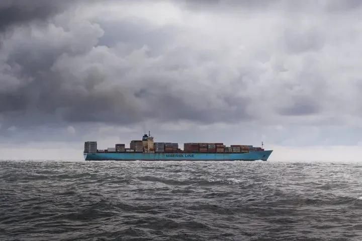 transport panneaux solaires cargo