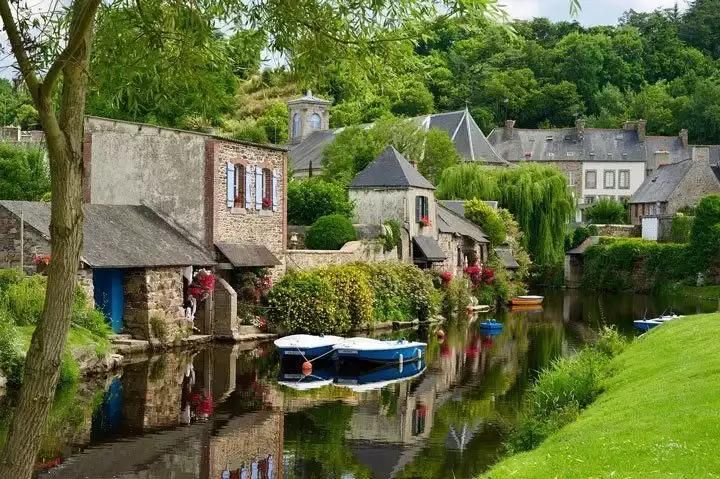 zone protégée village france