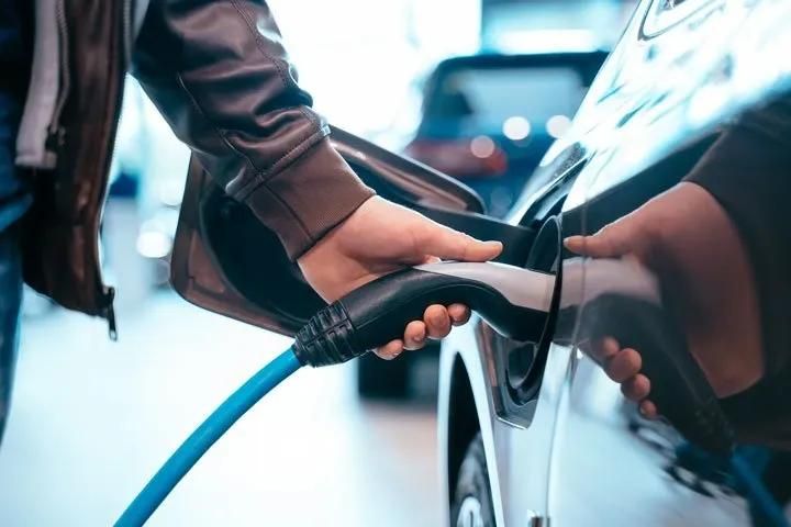 véhicules électriques